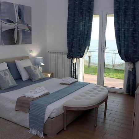 Sunset House Bed & Breakfast Anzio Dış mekan fotoğraf